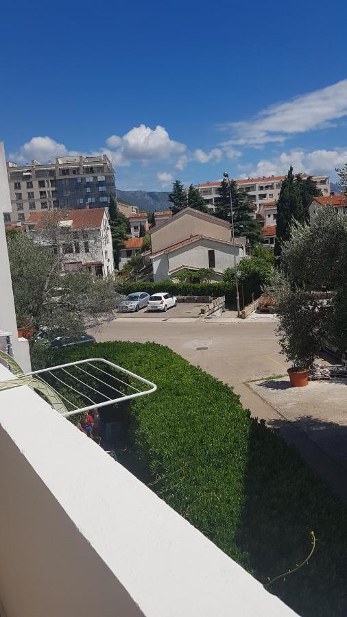 Hellena Guest house