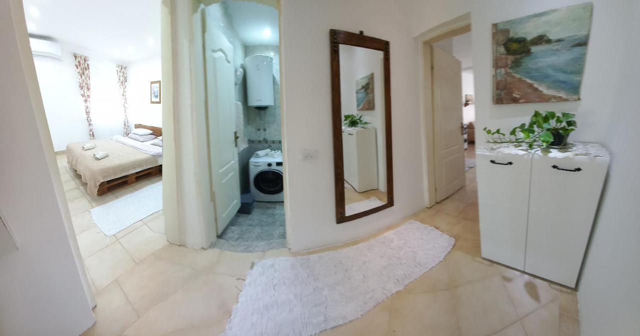 Hellena Guest house